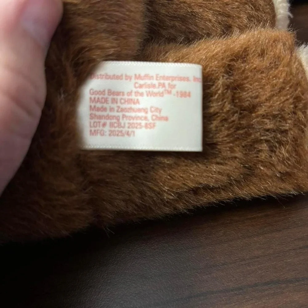 Good Bears of the World brown teddy bear 1984 vintage.